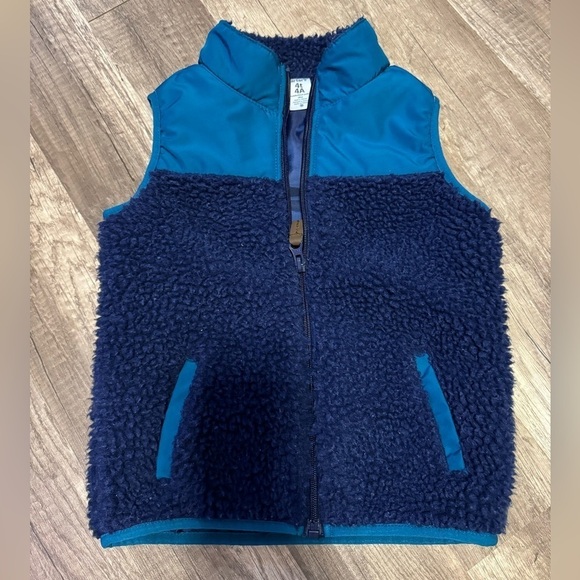 Carter’s 4T Teal + Navy Blue Shaggy Vest - Picture 1 of 3